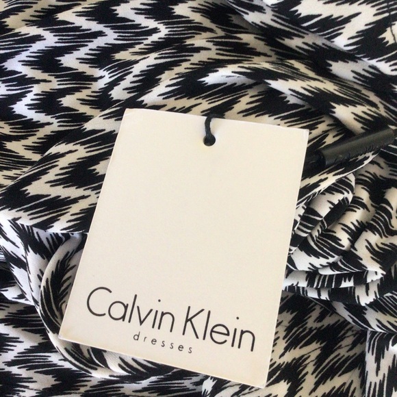 CALVIN KLEIN BLACK WHITE FAUX WRAP DRESS SIZE 4 NWT - Picture 8 of 13